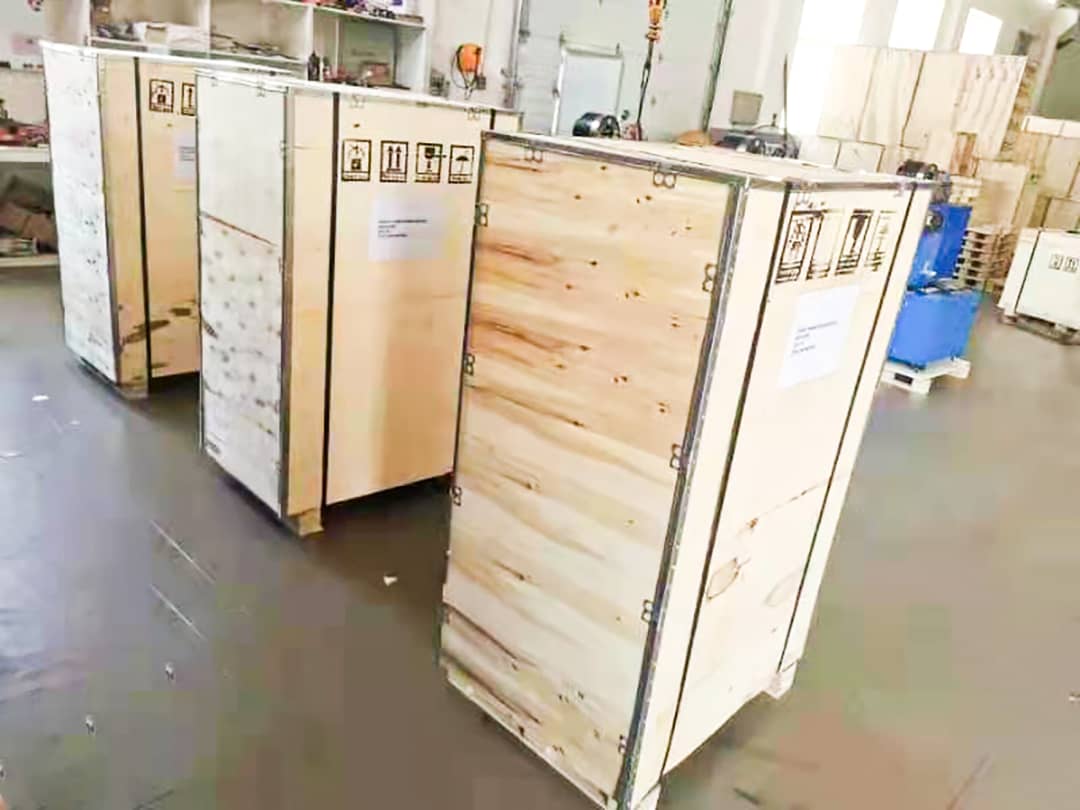 Crimping machine